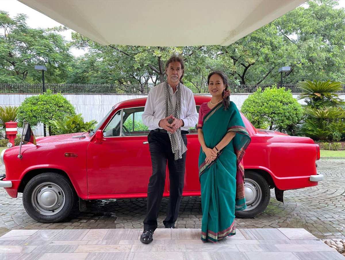 shokonoda's tweet image. Met the German 🇩🇪 Ambassador + Red Hindustan 🇮🇳 Ambassador @GermanyinIndia. 

An interesting conversation w/ @AmbLindnerIndia on 🇮🇳, environment &amp;amp; sustainability. 

Stay tuned @UNDP_India for more details about this exciting interview. #InspiringIndia