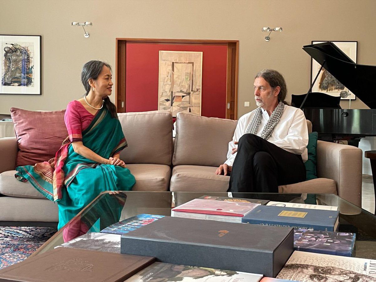 shokonoda's tweet image. Met the German 🇩🇪 Ambassador + Red Hindustan 🇮🇳 Ambassador @GermanyinIndia. 

An interesting conversation w/ @AmbLindnerIndia on 🇮🇳, environment &amp;amp; sustainability. 

Stay tuned @UNDP_India for more details about this exciting interview. #InspiringIndia