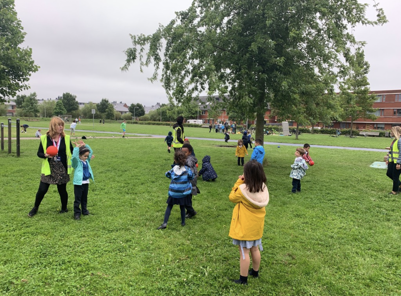 BSNJSL's tweet photo. End of year celebrations. A picnic in the park. So much fun. #jslf2 https://t.co/v7NDOULBVX