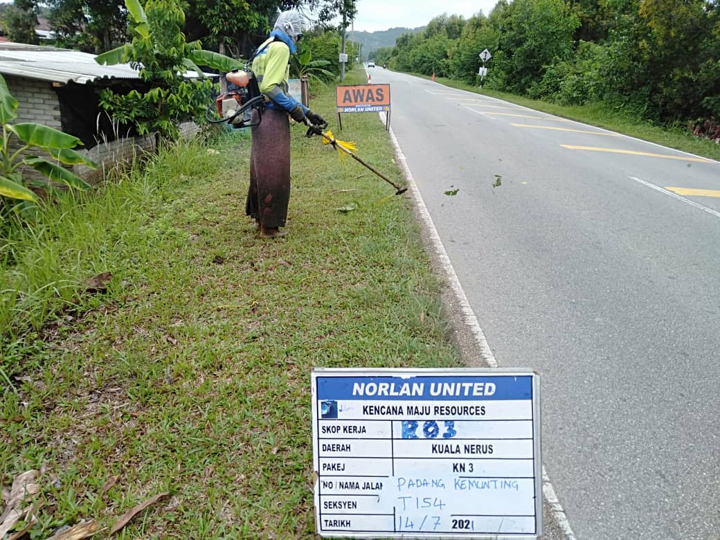 AHTNU_Area2's tweet image. Info 14.7.2021
T154 Jln Pdg Kemunting, Kuala Nerus

R03
Team #KualaNerus
Kerja-kerja memotong rumput (pusingan Julai)

Rumput Rapi dan Kemas

#ThisIsKualaNerus
#TSRM
@JKRTerengganu
@jkrktganu