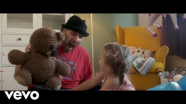 HHHeadzCom's tweet image. R.A. the Rugged Man feat. Novel - First Born 

hhheadz.com/2021/07/ra-rug…

@RAtheRuggedMan #ratheruggedman #novel