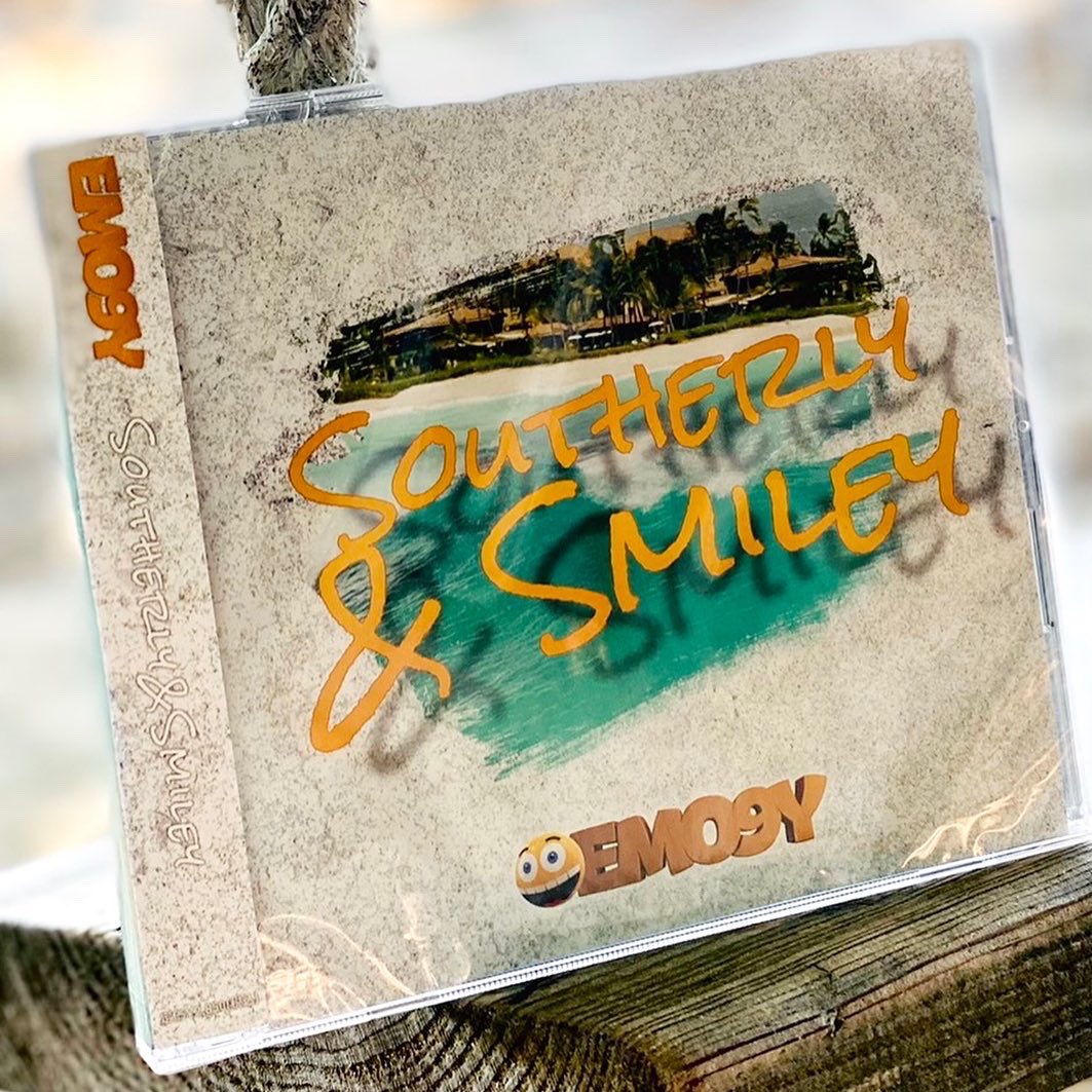 emo9_y's tweet photo. Next Wednesday

✨First album "Southerly&amp;Smiley"✨

Out on 21th July https://t.co/9r5FOFhXSU