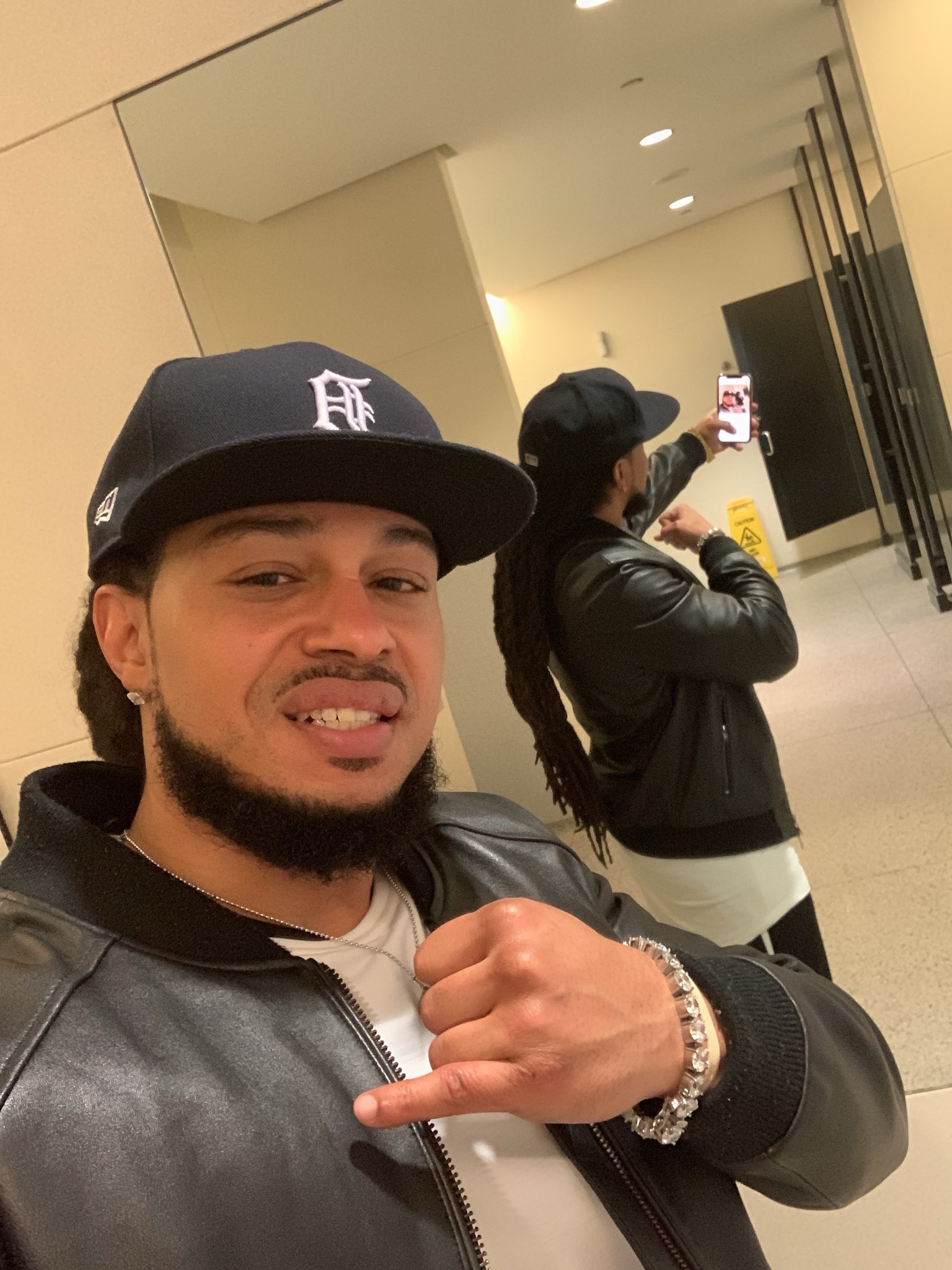 Castro Supreme sur X : t.coCQxGXrBka5  X