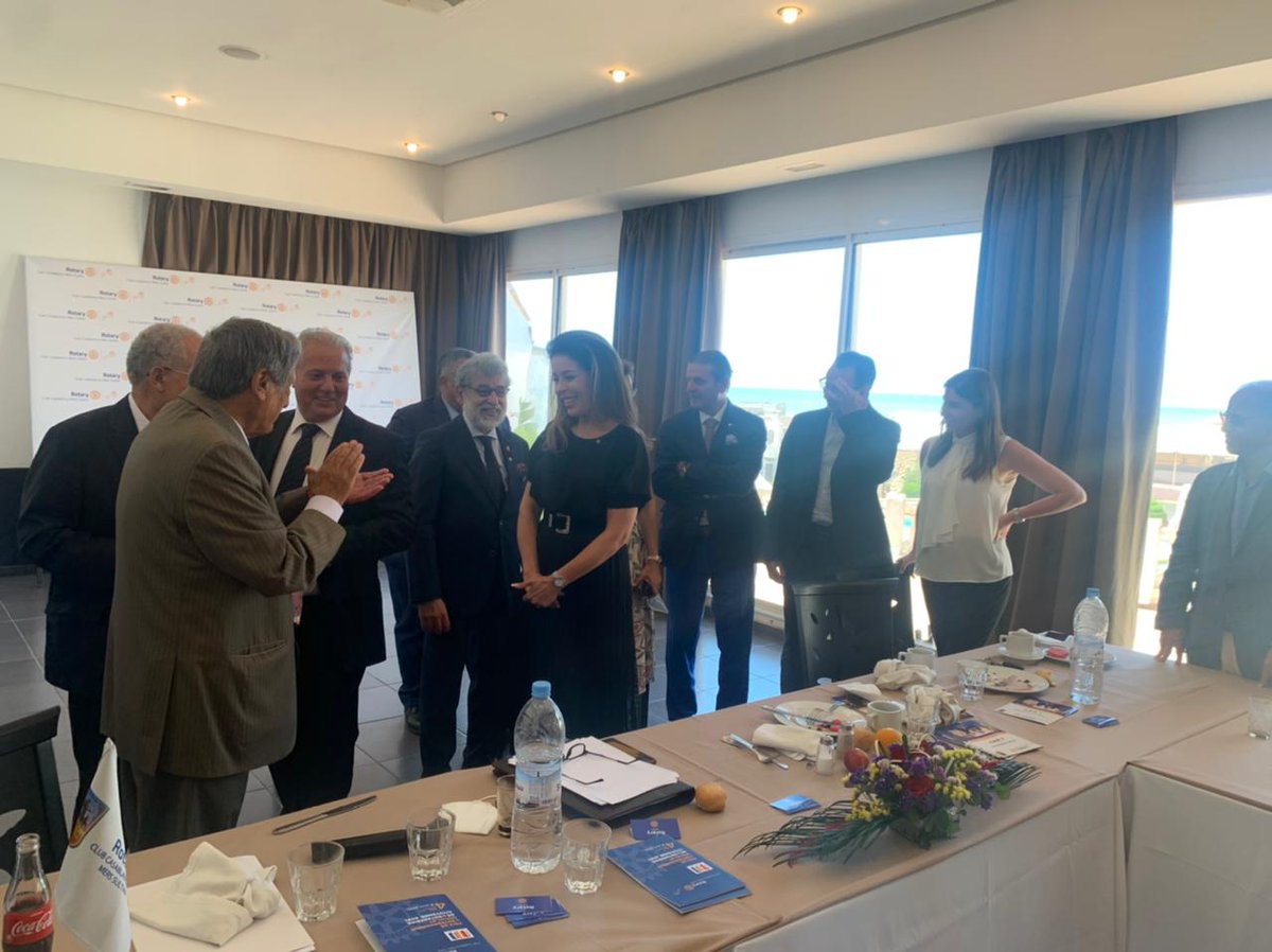 RotaryMaroc's tweet photo. #Bienvenue à notre nouvelle #recrue Mme Rajae Chouaidi Belhadj!
Du point de vue effectif, notre #Club compte 9 #rotariennes et 23 #rotariens.Nous nous dirigeons progressivement vers la #parité hommes #femmes.
#changemakers @OtoAlami @AbdelMekouar @Ghislaineababou @chraibi_omar https://t.co/bvhel5fTyR