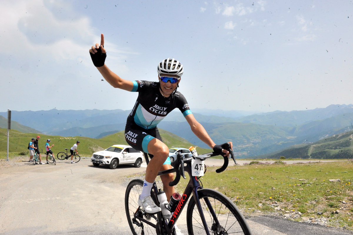 pillouseb's tweet photo. 1er🏆 #cyclo #lapyrénéenne2021 @RoisDeLaPedale @JackyDurand @GDiGrazia @chainelsteve sommet #coldeportet dimanche 11 juillet (185km-5100mD+) https://t.co/4bgrQsnKMg
