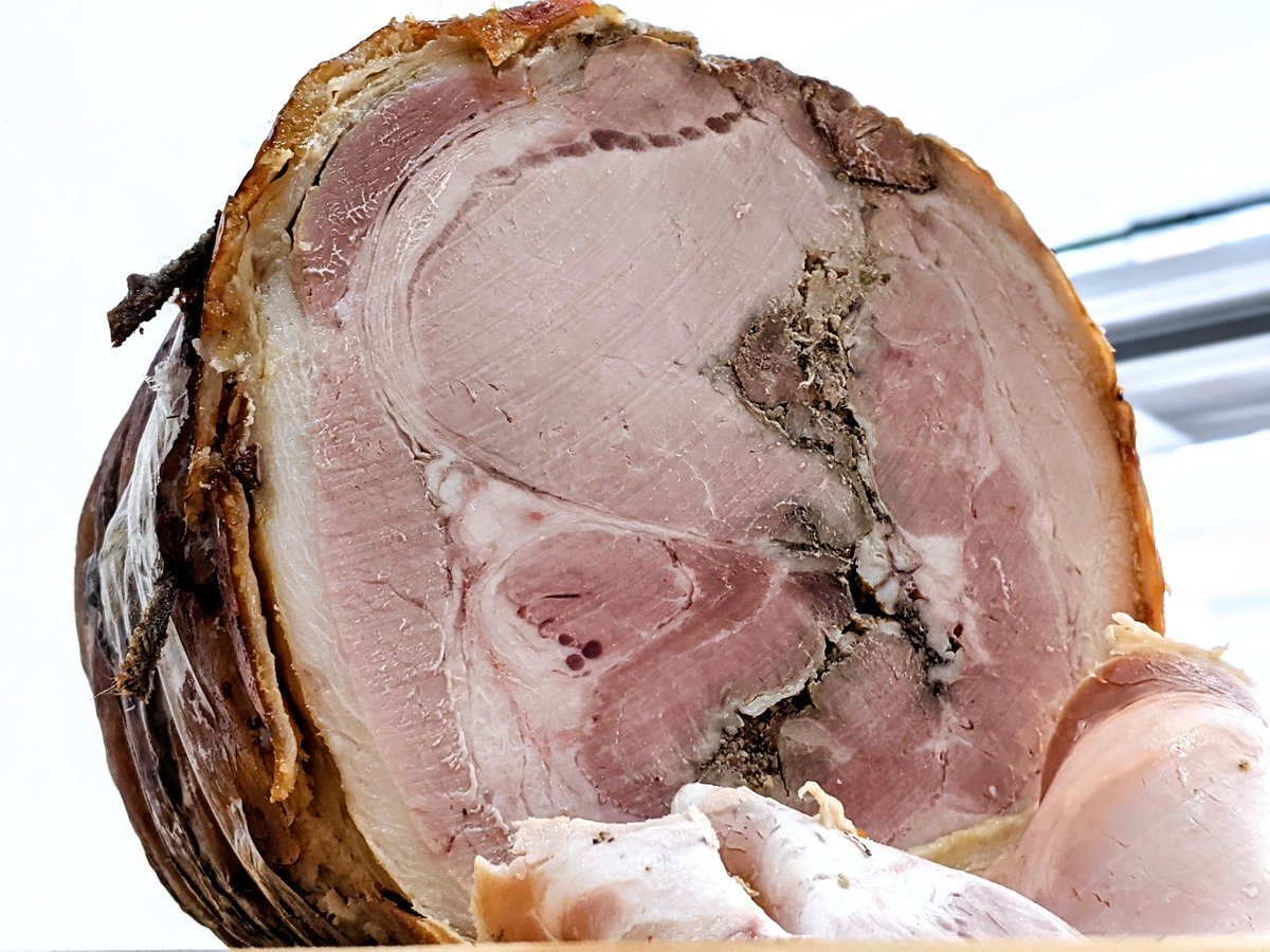 buongiorno_deli's tweet photo. Porccetta 

#porchetta #italianfood #italiandeli #liverpoolfood #liverpoollife #liverpool #localbusiness #curedmeat #delicious #deli #smallbusiness #smallbusinessuk #foodie #sopressata #foodblogger #italianmeat #pennylane https://t.co/EJeWxuvZVA