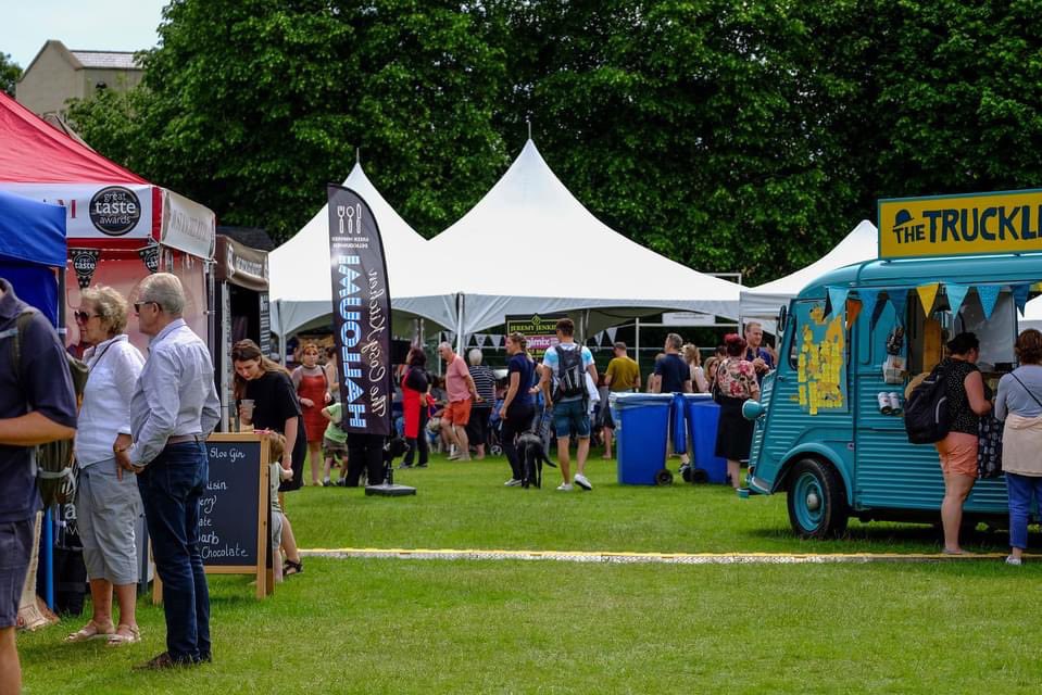 Explore Bradford on Avon tweet media