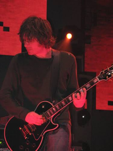 Happy bday Nick McCabe (the verve)
Born : july 14, 1971 