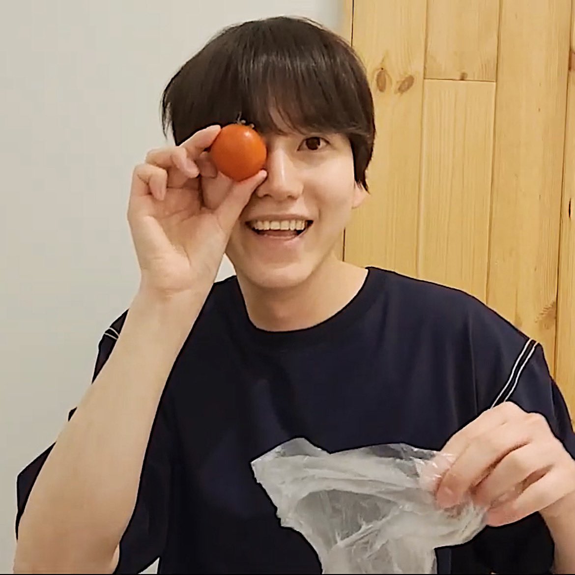 samkyusam's tweet photo. 미쳤나제발 너무 기여워요 https://t.co/ZEDLVaPbwt