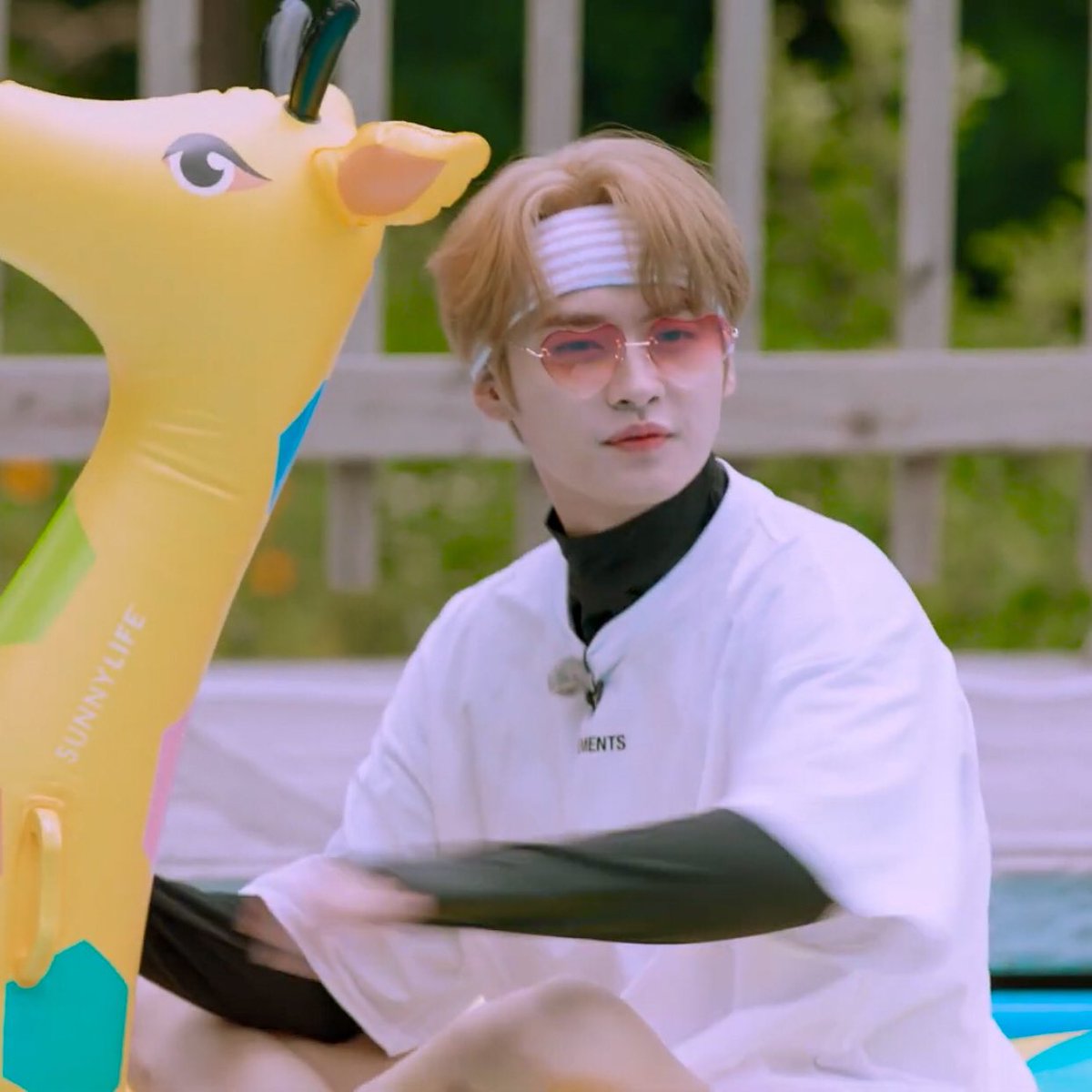 skzcore (@straykidscore) on Twitter photo 