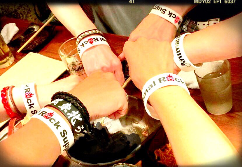 Animal69Support's tweet photo. <拡散をお願いします>
RISK&Animal Rock Supportコラボグッズ
"反殺Tシャツ&反殺ステッカー"
発売中‼︎
ARS公式サイトにて
チャリティーグッズ各種販売してます
御協力をお願い致します
https://t.co/aiYJiAXcfP
#lifeatyourownrisk
#higovicious
#animalrocksupport
@higo_vicious
@RISK_official https://t.co/kT2idTs7Yu