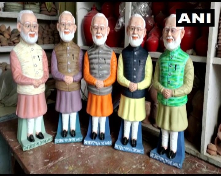 nandiniidnani69's tweet photo. @narendramodi The Best PM in the World 
मोदी गुल्लक 😍❤
#NarendraModi https://t.co/vjXqaDcldS