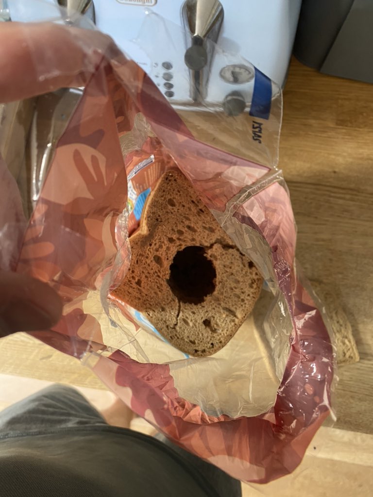 sneezymo's tweet photo. @geniusfoods just opened a loaf of soft brown farmhouse bought from Sainsbury’s and unfortunately over half the slices have a big hole in them. 
Please can you help? https://t.co/khh0sQAvIx