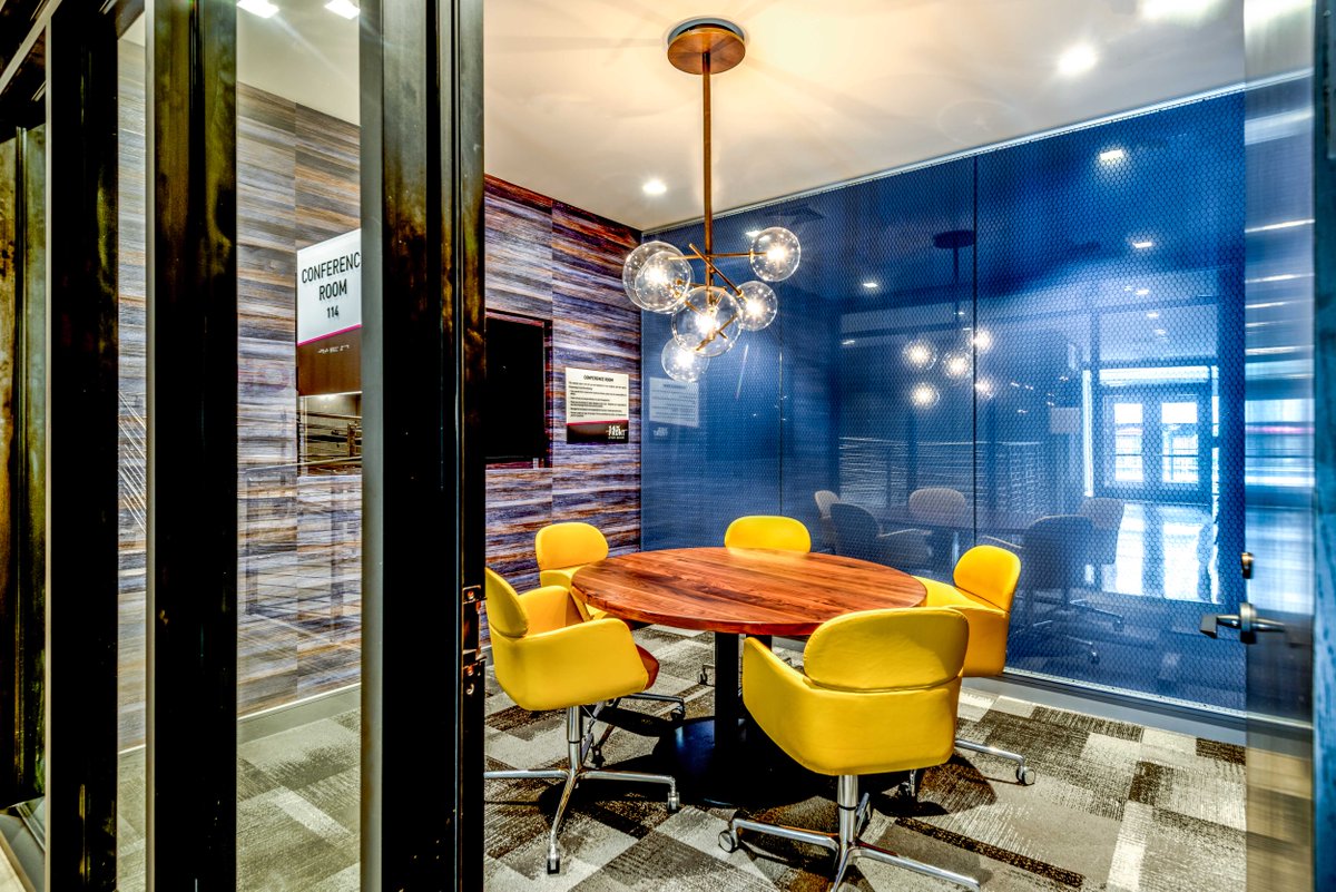 145FrontApts's tweet photo. Change up your work-from-home routine. Read our blog highlighting our perfect zoom-ready spaces.
https://t.co/erHN2rFHvV
#145Front. #145FrontApts. #worcesterma https://t.co/gnDKTeXCTT