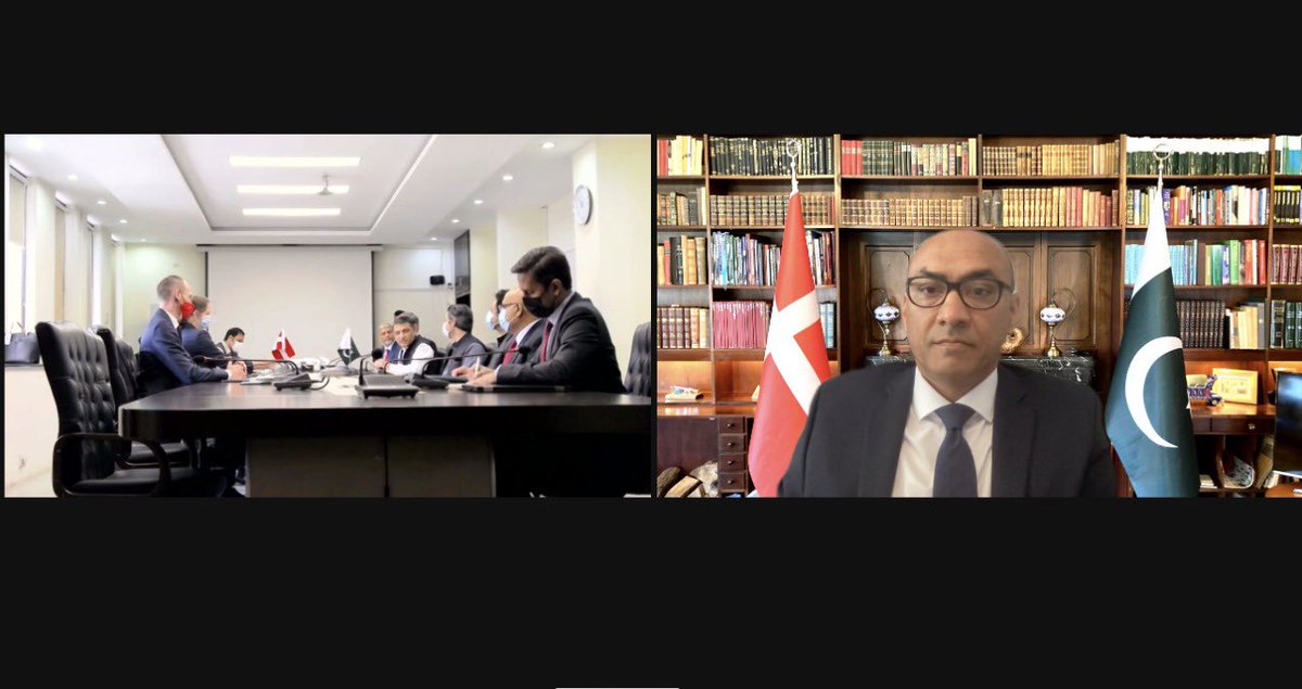 AmbFarooq's tweet photo. An important day for #Denmark - #Pakistan relations. Project funded by Danish Energy Transition Initiative DETI inaugurated in Islamabad by @Hammad_Azhar and @DKinPK. Project to provide technical assistance to Pakistani power sector institutions @SMQureshiPTI @ForeignOfficePk https://t.co/SlCMjXXdKb