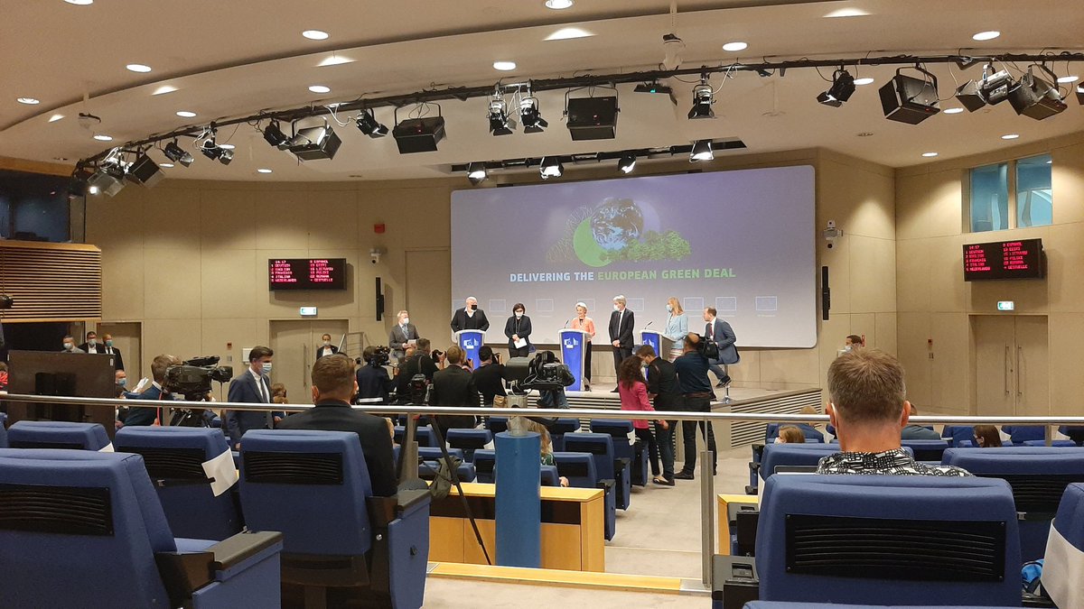 AnnaGumbau's tweet image. White smoke #FitFor55 #EUETS #EUGreenDeal 

Watch this space for updates!