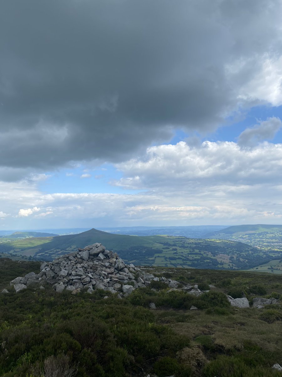 FBS_Sport's tweet photo. Day 2 of @DofELondon Silver Award ✅ 

Penn cerrig calch conquered today ⛰ 

The weather made for much easier walking conditions and some great navigation from the boys. Even time for some spike all in the evening! 

Onto Day 3... https://t.co/DvBS6XR4nM
