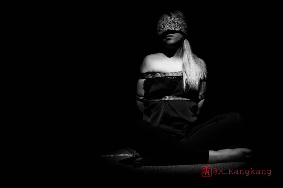 WmMatrix's tweet image. 在东缚遇到了漂亮大方的suki小姐姐，第一次的合作就很默契，谢谢康康替我们留住美好的瞬间。
@m_Kangkang
@suuuki818 
@YinNiangShibari 
@xiaohuayaya