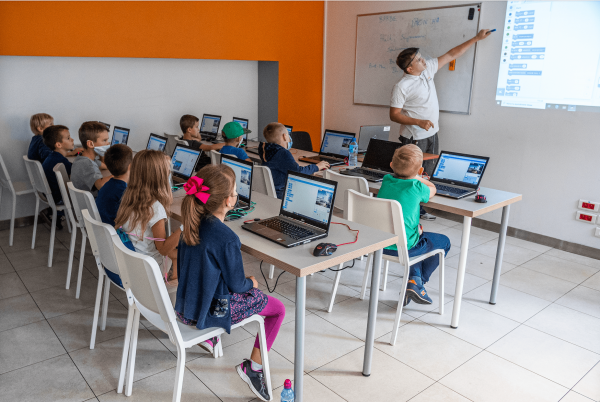 Coding Giants convertirá a 400 niños y adolescentes españoles en programadores dlvr.it/S3jBRn