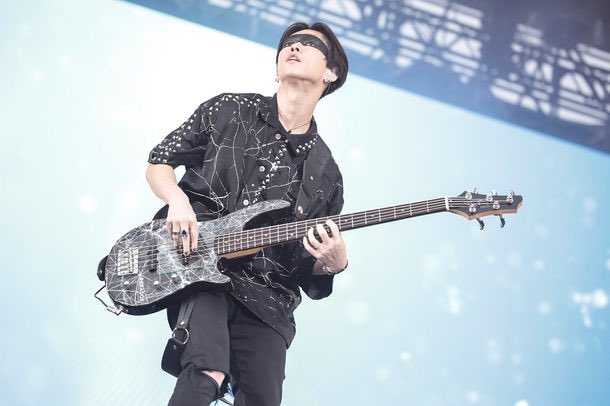 kaolovesSPYAIR's tweet photo. IKEさんが( ʹʹ̅ ˉ ʹ̅ʹ )♡
メンバー全員が
1番色っぽくて、カッコイイ
夏だった☺️
#JLT2017
#SPYAIR
#midnightも好き
#金髪IKEさん💛 https://t.co/Gu3CgcPpgp