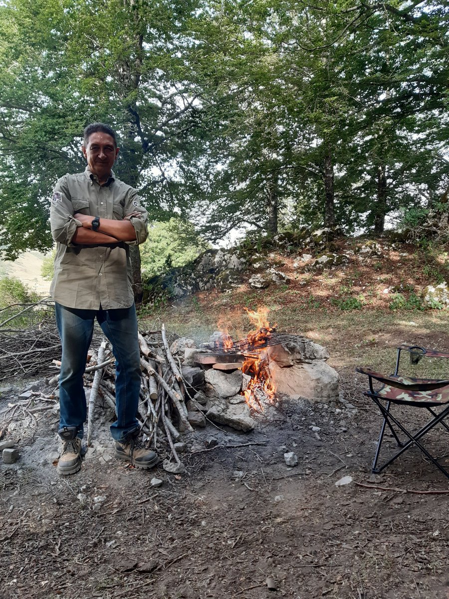 ivocamic's tweet image. CHE IL DESTINO CI TROVI SEMPRE FORTI E DEGNI !
#LeonDegrelle