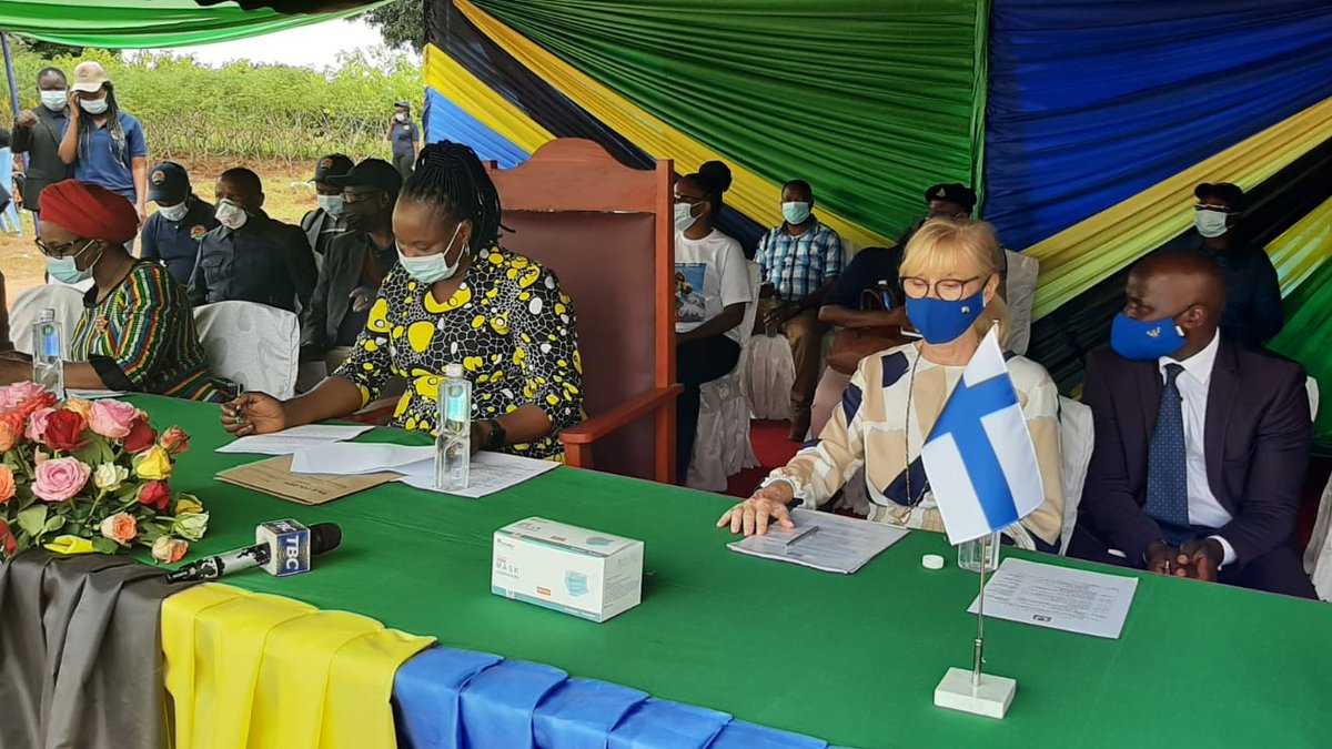 FinnishEmbTZ's tweet photo. Deputy Minister Masanja of #MNRT handed over equipment to the FORVAC's beneficiaries in Handeni yesterday. The Embassy, including the Amb. Swan, took part in the event. Finland supports FORVAC that aims to increase economic, social and environmental benefits of #forests. https://t.co/DvwxbQut4Y