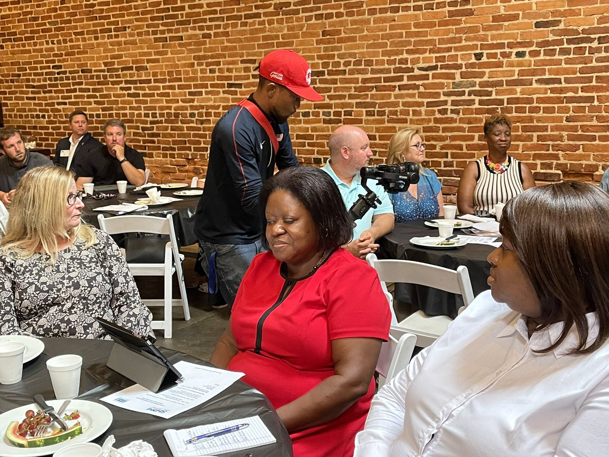 GroupGeorgia's tweet photo. Through a network of media contacts, we have the tools to send whatever message you have wherever it needs to go. Always a pleasure to work with @dekecopenhaver &amp; @changemakerbook! If you’re in the area Thursday attend his next event.  #brand #marketing #leadership https://t.co/TMAdTY1Usl