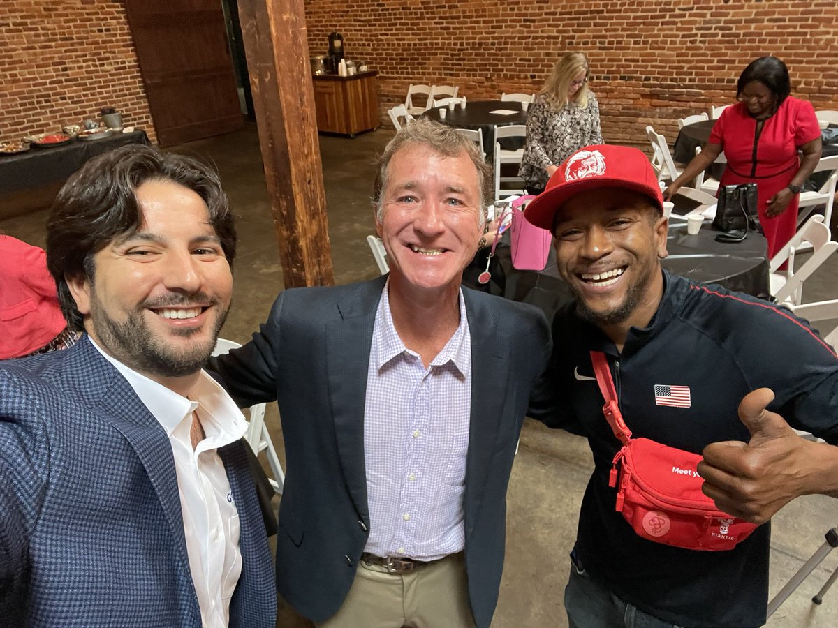 GroupGeorgia's tweet photo. Through a network of media contacts, we have the tools to send whatever message you have wherever it needs to go. Always a pleasure to work with @dekecopenhaver &amp; @changemakerbook! If you’re in the area Thursday attend his next event.  #brand #marketing #leadership https://t.co/TMAdTY1Usl