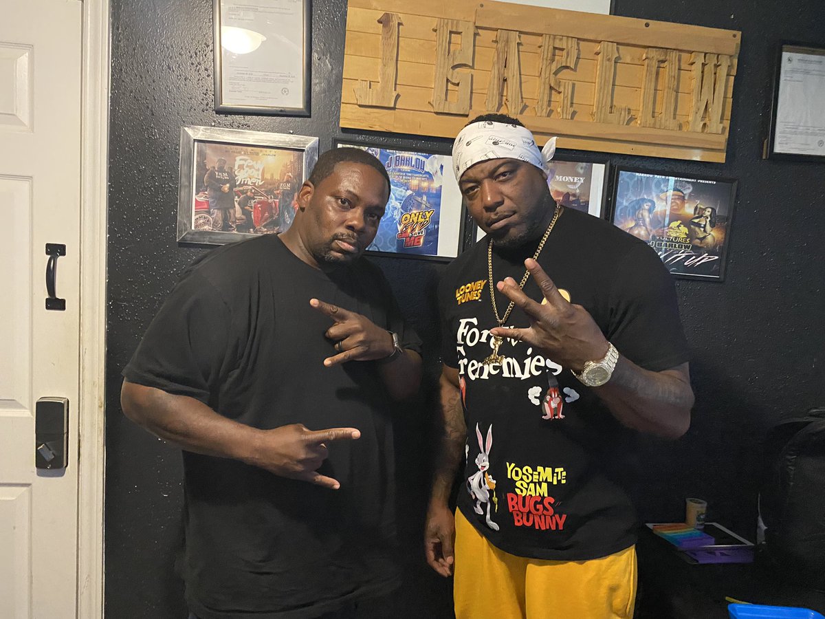 EntNarrow's tweet image. JBarlow &amp;amp; the O.G Spice 1 putting in work in the studio 💪🏾🔥🔥🔥🎯coming soon