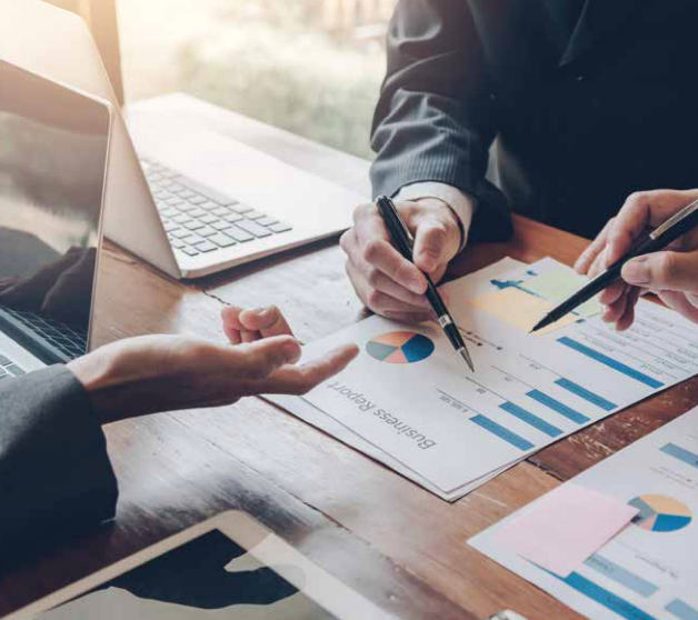 Per prima cosa è necessario definire il prodotto in maniera corretta con il diretto supporto dei dati. 

Dopo aver studiato l’offerta dell'hotel, i relativi target di riferimento e i canali di distribuzione, definiamo prodotti irresistibili e il modo migliore di comunicarli.