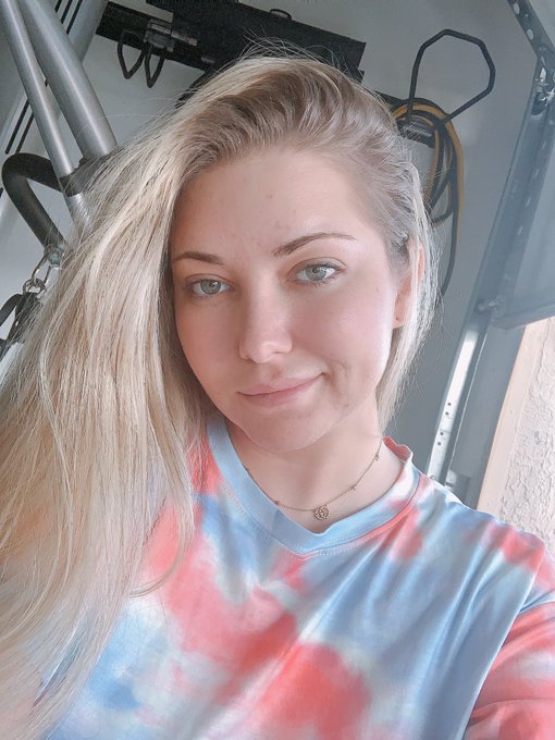 Good morning https://t.co/Q671oOmJTq