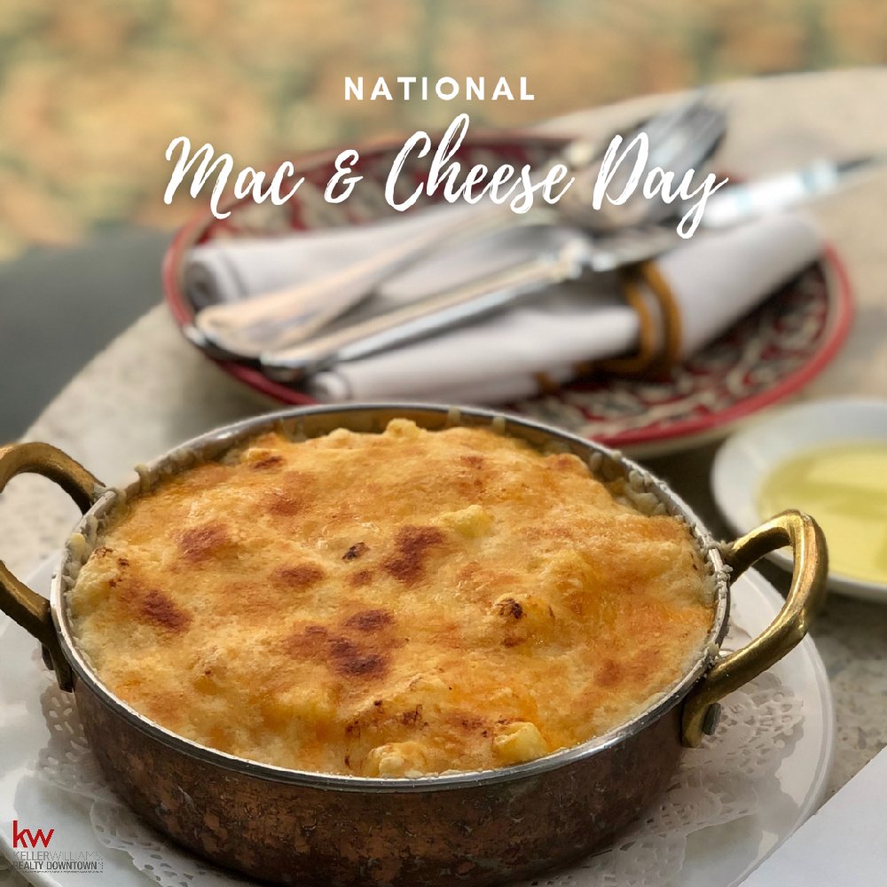 BoxDigs's tweet photo. Is there anything better than a bowl of delicious mac and cheese? Happy National Mac and Cheese Day!

#yummy #foodie #MacAndCheese #MacAndCheeseDay #NationalMacAndCheeseDay #CheeseLover #LoveCheese #noodles #pasta #PastaLover #ILoveCarbs https://t.co/wv3SgP29cA