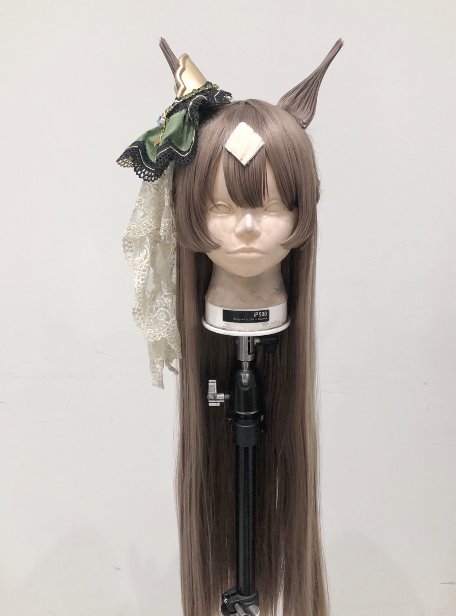 ウマ娘　コスプレ　サトノクラウン　ウィッグ+髪飾り Amazon.co.jp: サトノクラウン コスプレウィッグ サトノクラウン