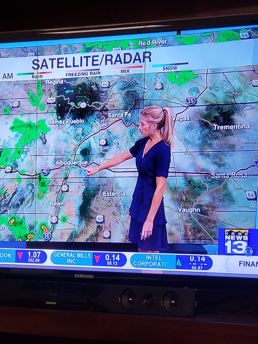 aamarq65's tweet photo. @erica_wx Erica Sporting her 'Sandy' look today 😁 https://t.co/IcP9uPWtRi