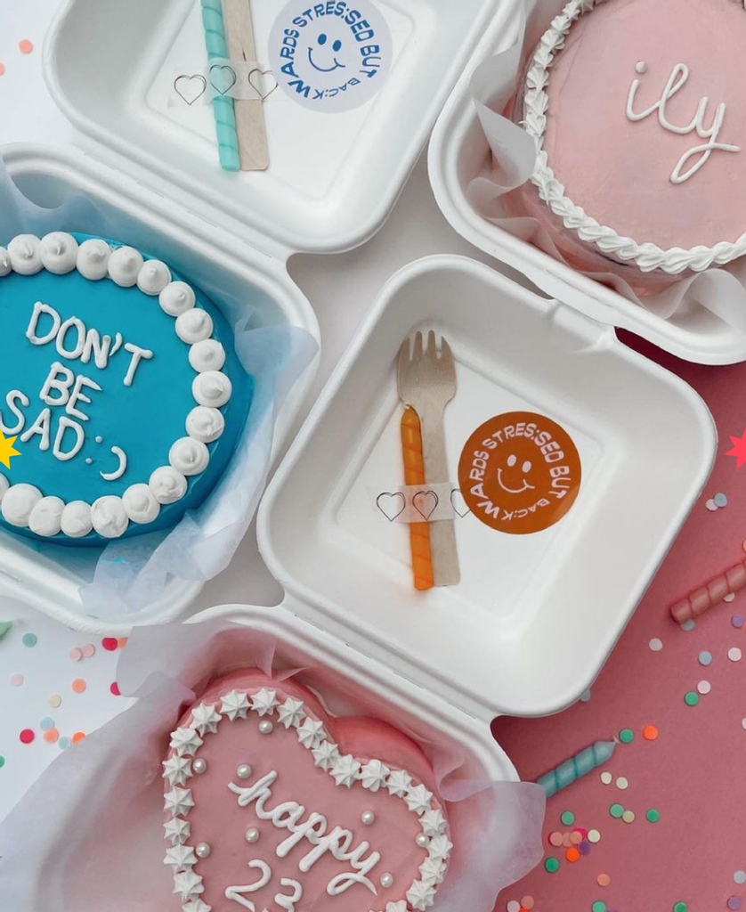 thisiskromad's tweet photo. Obsessed with Stressed But Backwards colour palette! 💖⁠
⁠
→ Branding by @thisiskromad⁠

#thisisKROMAD #KROMAD #thedesignersleague #graphicdesignersgroup #printandpattern #behance #webdesigners #designoftheday #branddesign #smallbusiness #lunchboxcake #stressedbutbackwards https://t.co/hROZVE0UU1
