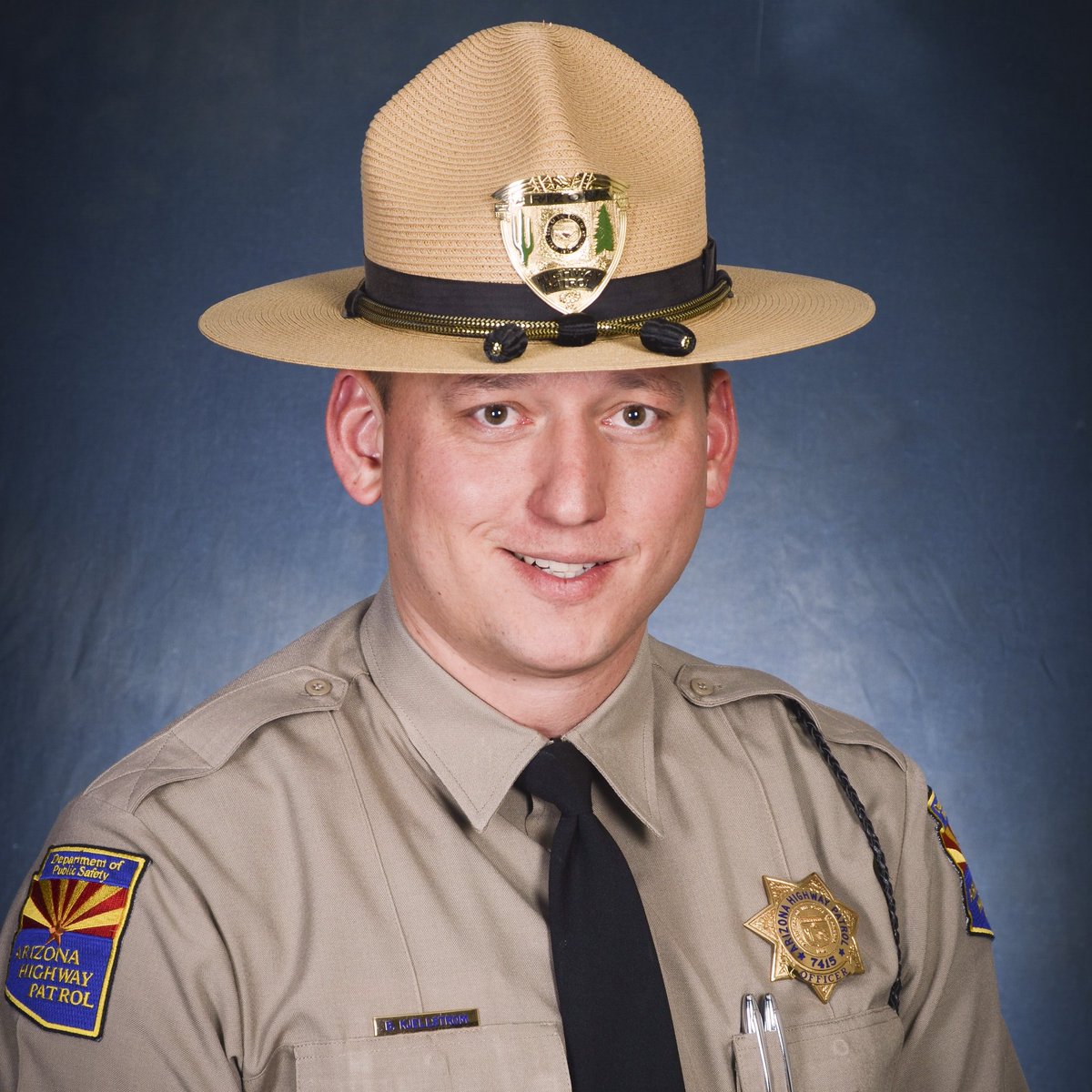 It is with great sadness that the Arizona Department of Public Safety announces the death of Detective Benjamin Kjellstrom, #7415. Detective Kjellstrom unexpectedly passed away in his sleep at home on Saturday, July 10, 2021. https://t.co/LsbnPQBTj4