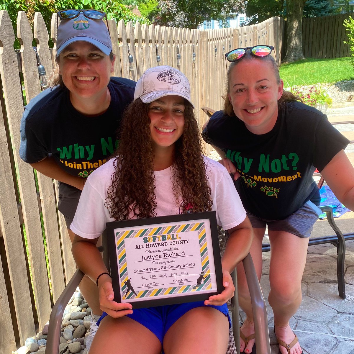 WildecatSB's tweet photo. We had the best time surprising our FOUR Wildecats who made the HoCo Softball All-County Teams! 💚🥎💛 Congratulations to Morgan, Heather, Justyce, and Veronica for the well deserved recognition - and to their teammates who helped them be their best this spring! #OneTeamOneFamily https://t.co/iQrUJ8dYMM
