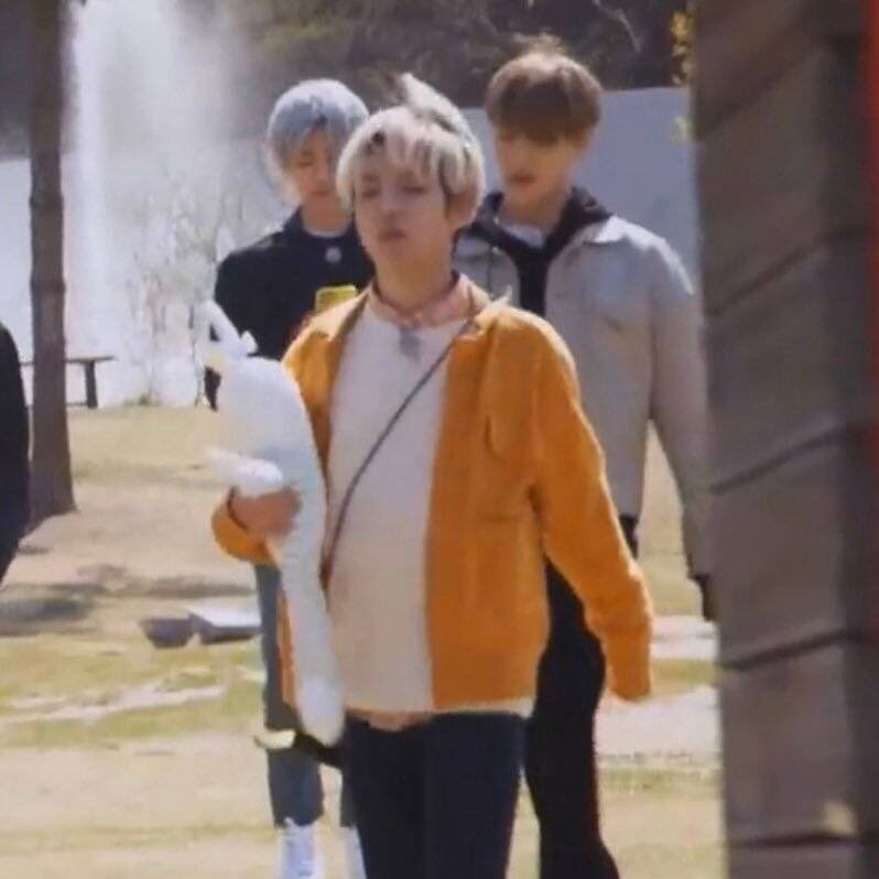 ไม่ได้เก่งตั้งเเต่เกิดเเต่ม๊าสอนให้เปิดตั้งเเต่เด้ก