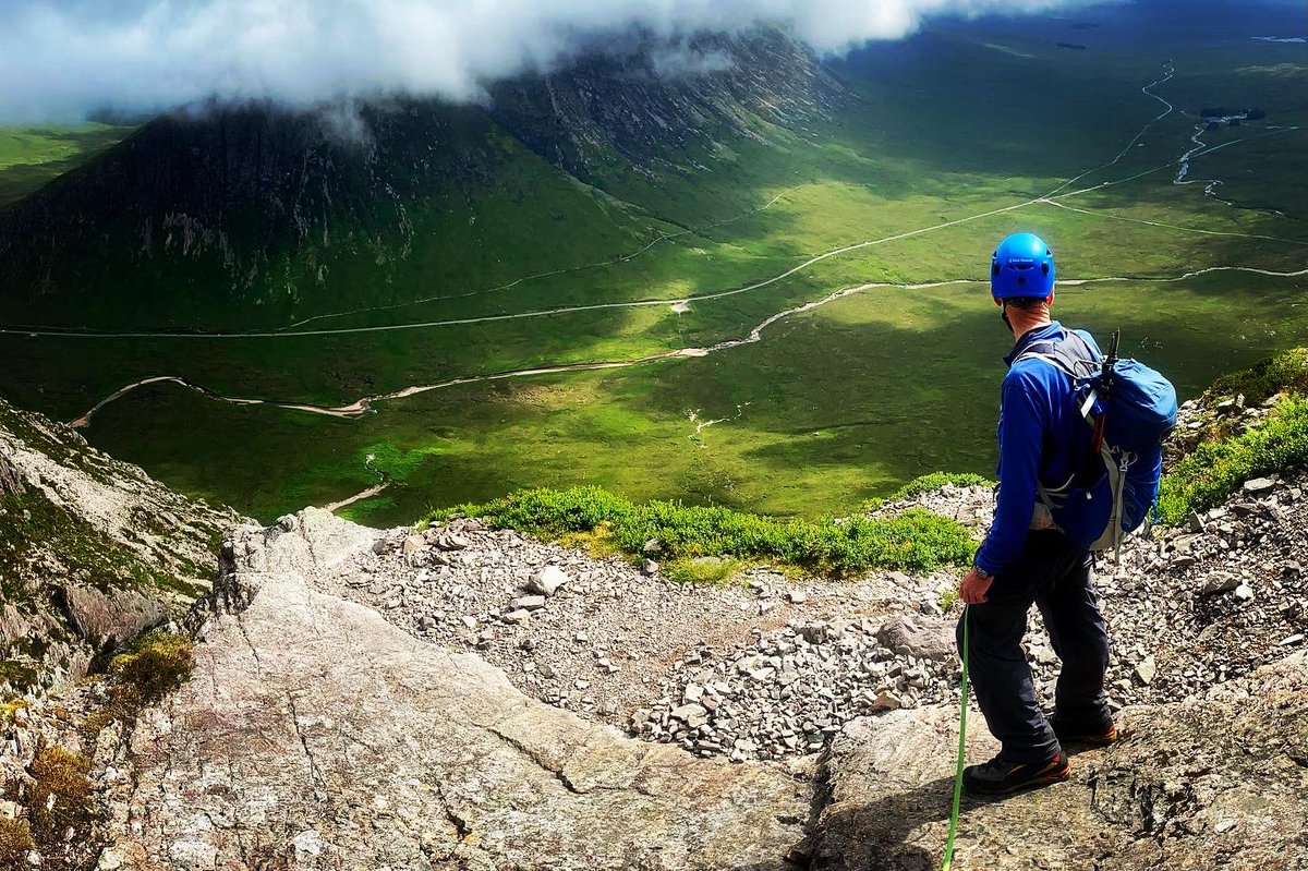 MaxHuntercouk's tweet image. Robert and I really enjoyed Curved Ridge &amp;amp; Crowberry Tower today. The weather was a little cloudy but we were super sheltered from the wind and so we had optimal dry conditions on the climb. @the_AMI