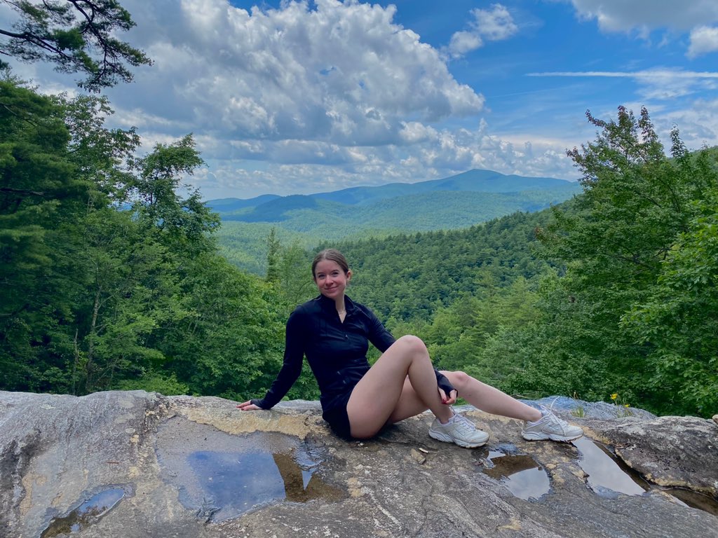 NbTaylor's tweet photo. The views today were ✨immaculate✨ https://t.co/78f077uVRp