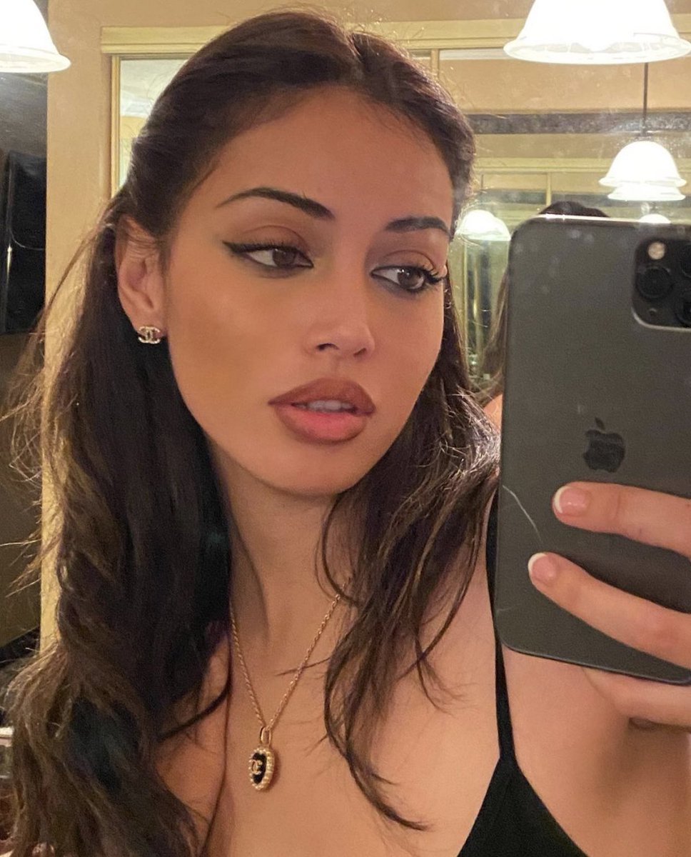l0vec0mfvrt's tweet photo. 🛸 https://t.co/dDQtWIhfaE
