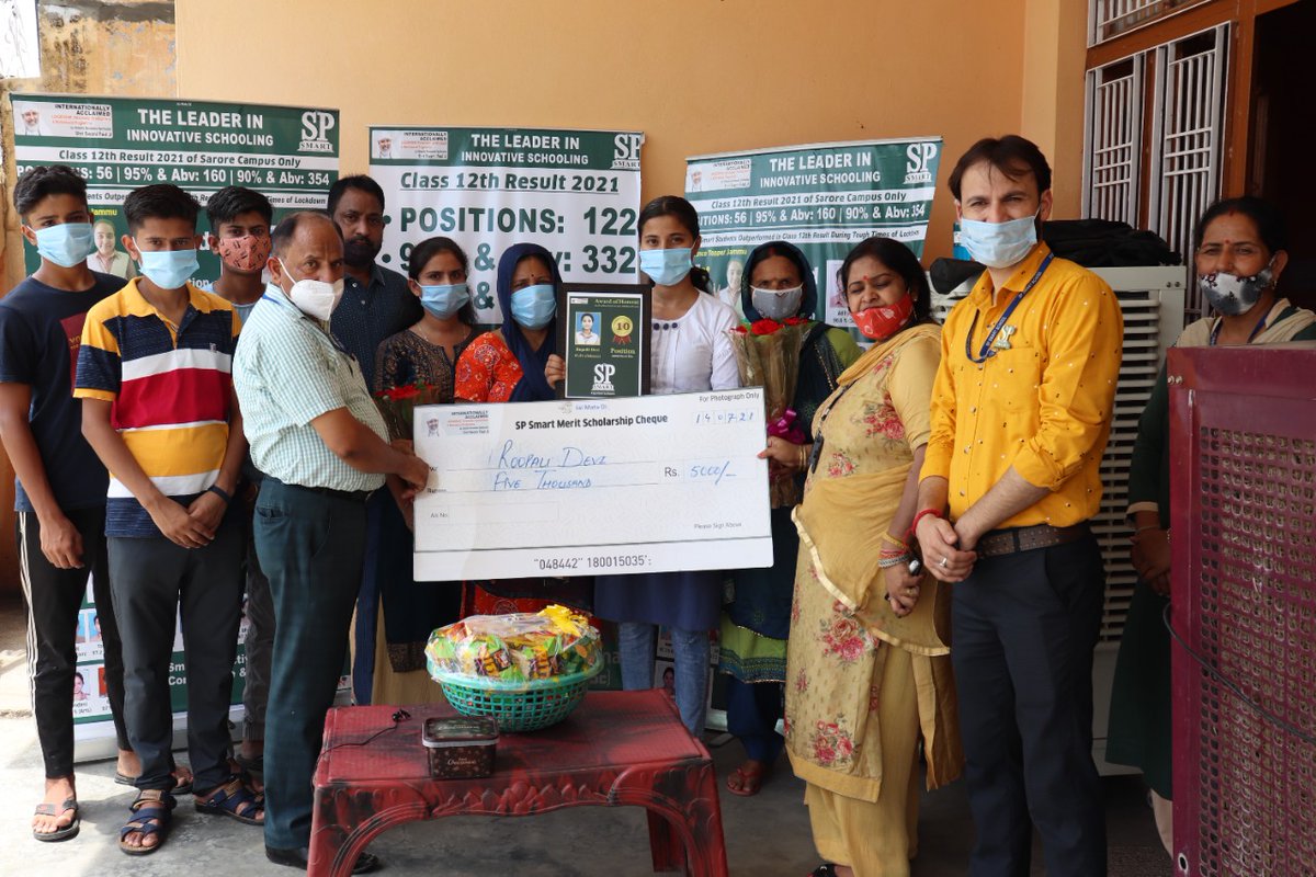 spsmartschools's tweet photo. Day 3: SP Smart Schools felicitate their Position Holder students of Class 12th. 
Team of SP Smart Schools went to homes of students taking all precautions and following COVID SoPs and awarded students for their success in the Class 12th.
#spsmartschools 
#class12thresult https://t.co/PrS7P18CqC