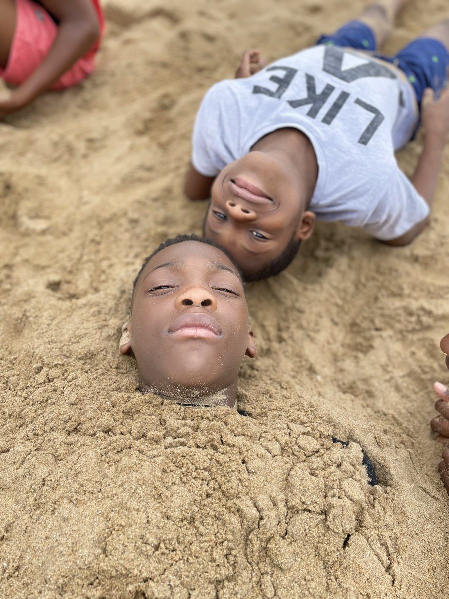 The children <a href="/woodberrydownN4/">Woodberry Down</a> loved our KS2 end of Year Beach Trip 🏖☀️ #jossbay #fun #sun <a href="/NewWaveFed/">New Wave Federation</a>