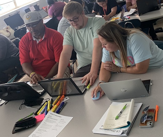 rcumsu's tweet image. Our computer science team started a busy July with Methods of Cyber Foundations training in Oxford.

#CS4MS
#CS4All