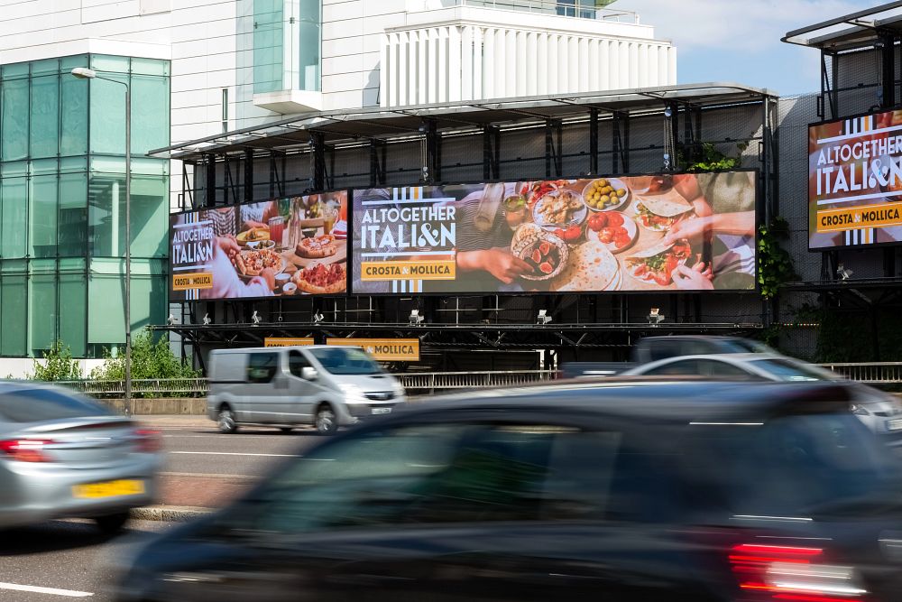 KerryCCUK's tweet photo. When the food is this good, it deserves the best! @crostamollica kick-starting their #OOH campaign in style - running their delicious creatives across our incredible #Storm #Cromination site in #London 
#AltogetherItalien #FMCG #DOOH #PlatformForBrands https://t.co/C18bjZknng
