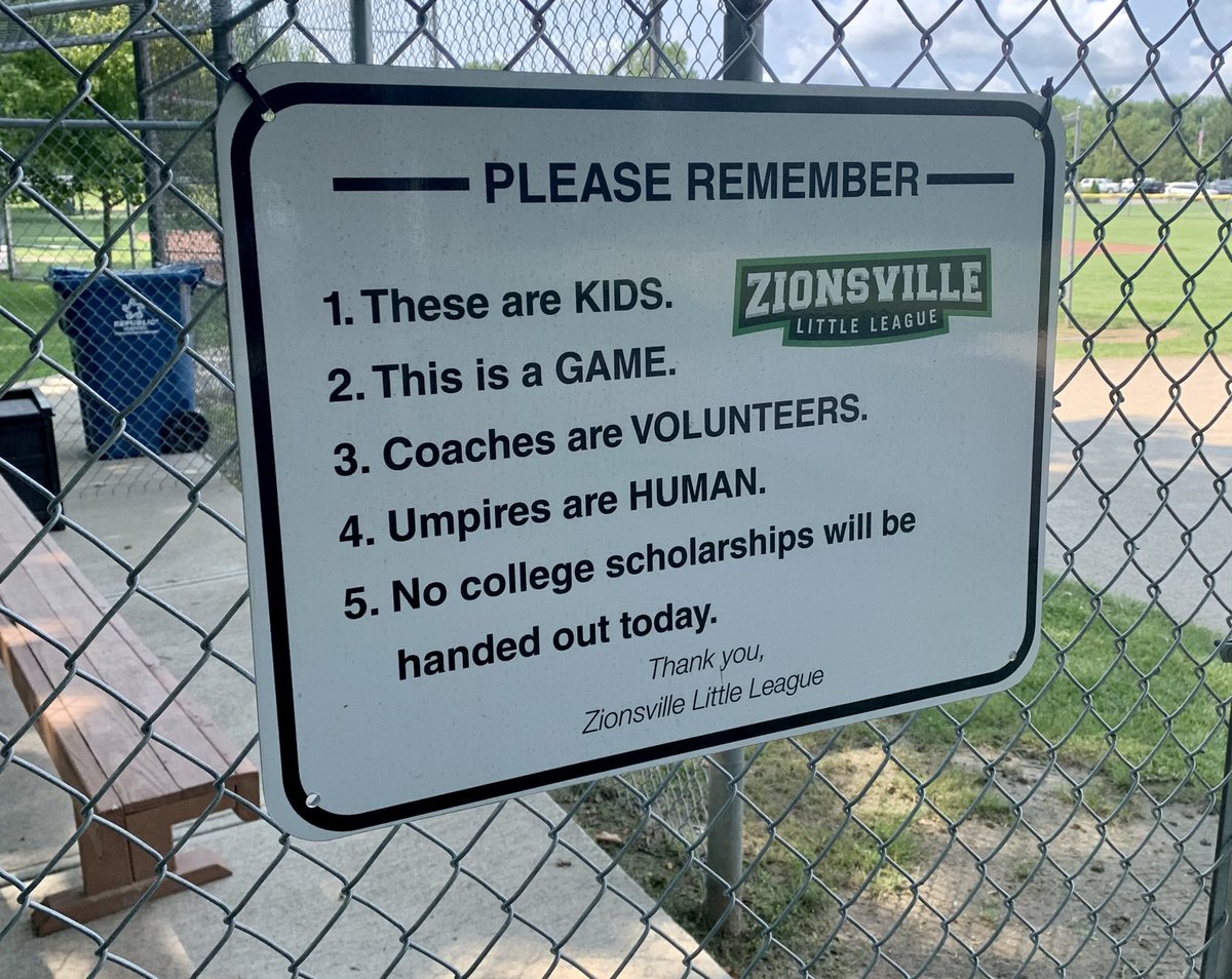 MattGlenesk's tweet photo. Love this sign. Put them up across the country. @LittleLeague https://t.co/2QoUycE3i4