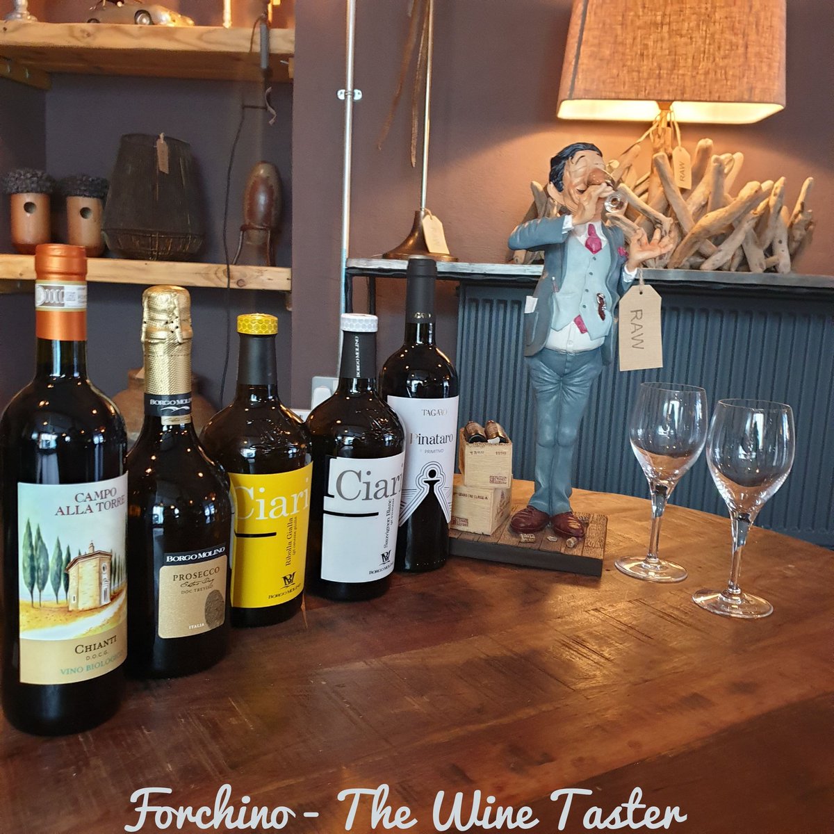 The Forchino Wine Taster has a tough evening of Fine Wine Tasting ahead!
#forchino #discoverloughderg #killaloeballina #visiteastclare