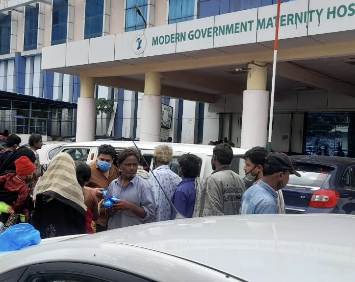 aid_orphan's tweet photo. #DAY170
Meals distribution in Hyderabad 
#charityevent #yourbenevolencewillbringchange https://t.co/Jx28iQG56x