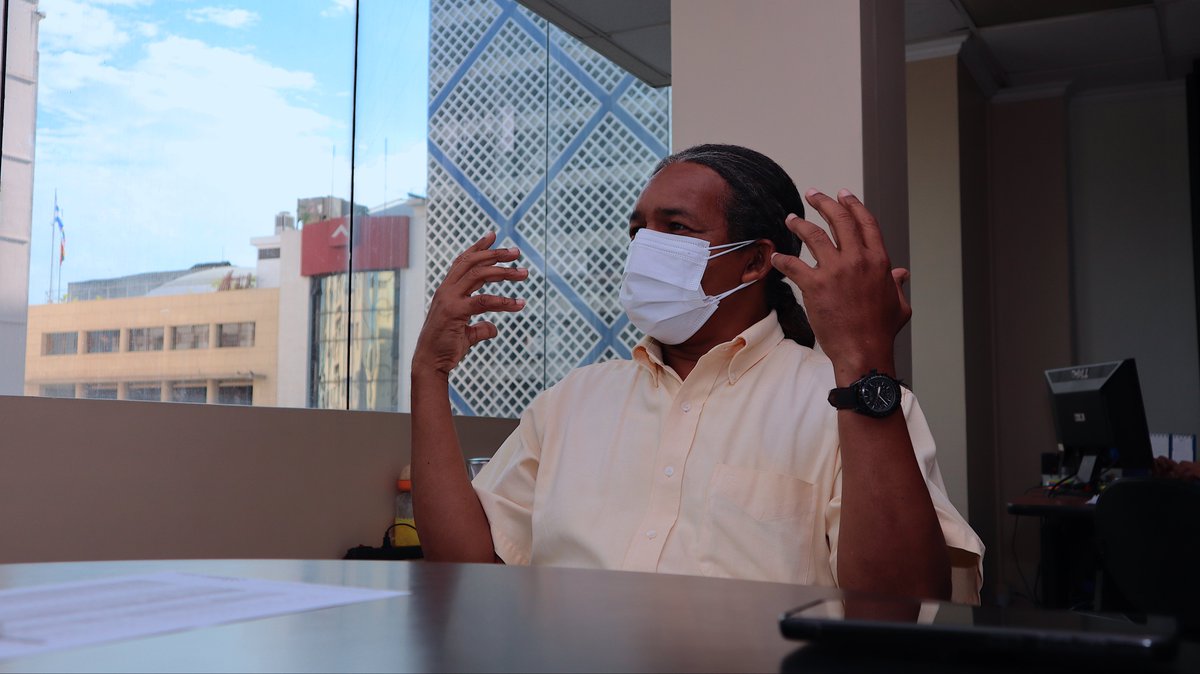 PintateEcuador's tweet photo. Gracias a @JimmySimisterra @InclusionEc por ratificar su compromiso para trabajar de la mano con @PintateEcuador sobre temas de vulnerabilidad y la campaña de #seguridadvial #respira https://t.co/ygGVzfAlyb