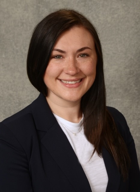 DrJPElton's tweet photo. Meet Amanda, practice manager for #TeamElton. During her  3+ years at @VSortho, Amanda has been helping Dr. Elton provide compassionate, expert care to his foot and ankle patients.

https://t.co/Jxq4H0yAap

#vailvalley #orthopaedics #keepingyouactive https://t.co/sj3l0VFjbE